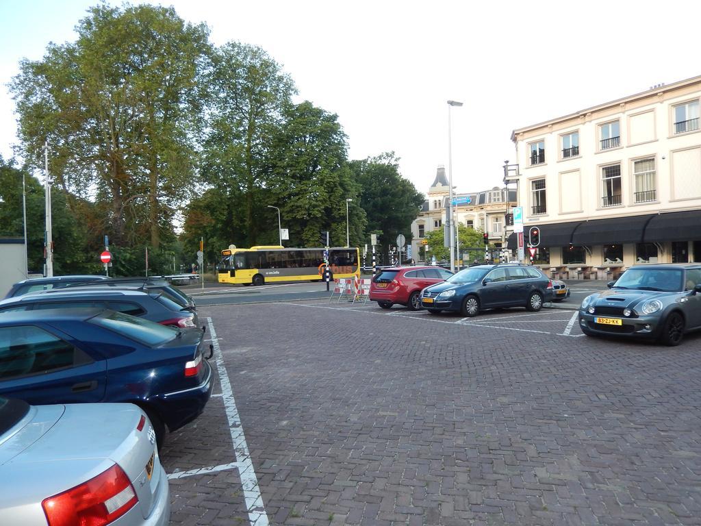 Hotel Oorsprongpark City Centre Утрехт Экстерьер фото